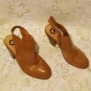 GUESS open back Chunky heel bootie